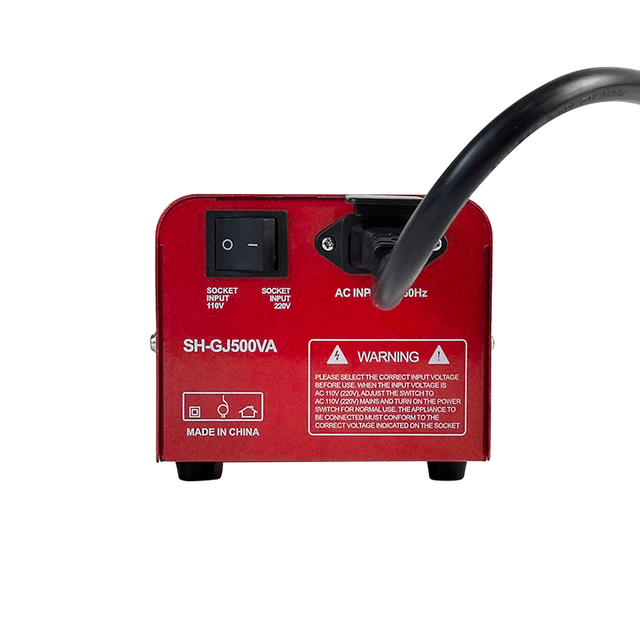 M&aacute;y biến &aacute;p đa chức năng 500VA Hỗ trợ chuyển đổi điện &aacute;p từ 220V sang 110V v&agrave; từ 110V sang 220V, gi&uacute;p n&oacute; ph&ugrave; hợp cho việc sử dụng xuy&ecirc;n bi&ecirc;n giới c&aacute;c thiết bị điện tr&ecirc;n to&agrave;n thế giới.